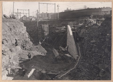 South Kensington to West Footscray - bridge under Bendigo line, 1927–28