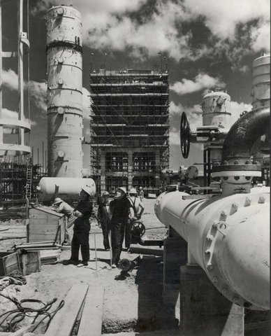 Construction of Stanvac Oil Refinery, Altona, 1953