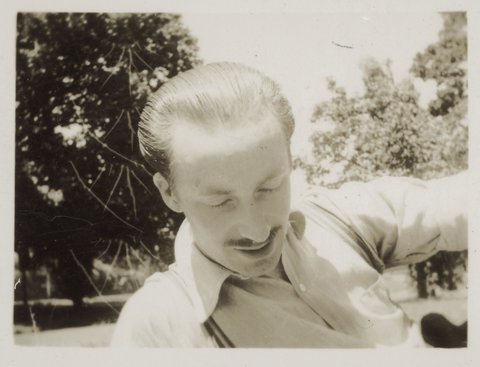 Albert Tucker in Fitzroy Gardens, Melb. 1942