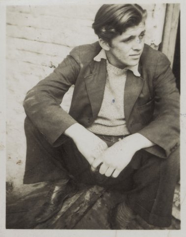 Matcham Skipper at Eltham Montsalvat, 1939–45