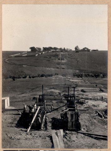 Albion to Broadmeadows - foundations for viaduct at Moonee Ponds Creek, 1928