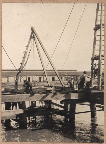 Spencer Street Bridge - north abutment, Melbourne, Vic, 1928
