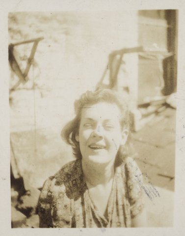 Self on the roof 26 Little Collins St. Joy Hester, 1939