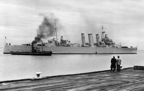H.M.A.S. Australia leaving Port Melbourne, 1948–53