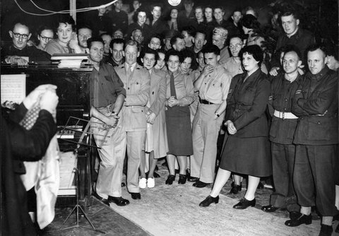 Xmas Party for "Other Ranks" held for troops in Melb. [i.e. Melbourne], 1939–45