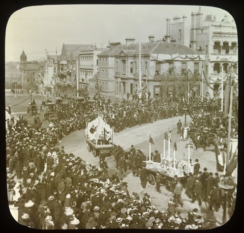 Trades Procession, Melb. May 1901 Candlemakers