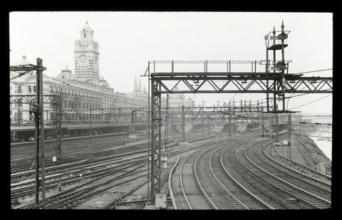 Flinders St. Station Platforms & Tracks, 1930–50