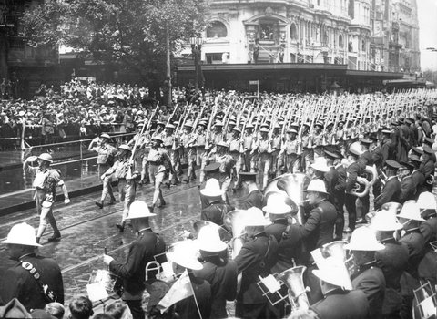 Australian servicemen marching down Swanston Street, past the saluting base at the Melbourne Town Hall, 1940–45