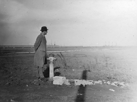 West Melbourne. The stand pipe, c. 1935