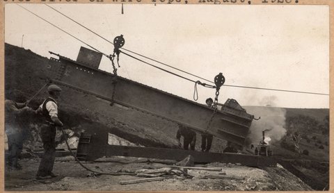 Albion to Broadmeadows - Maribyrnong River viaduct. Erecting steelwork, 1928