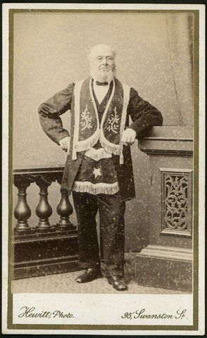 Studio portraits by Hewitt, Melbourne, Victoria, 1866–80