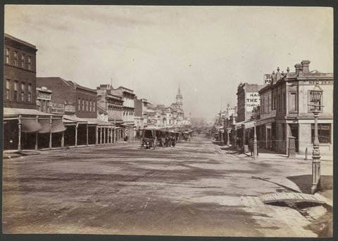 Swanston Street looking S [i.e. South] from Lonsdale St, 1870–80