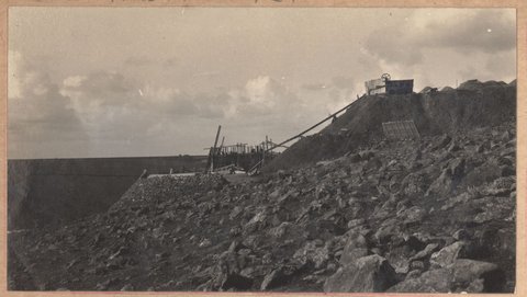 Albion to Broadmeadows - Maribyrnong River viaduct foundations, 1927–28