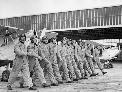 Trainee airmen at Essendon, 1940–41