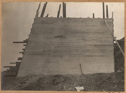 Albion to Broadmeadows - foundations for viaduct at Moonee Ponds Creek, 1928