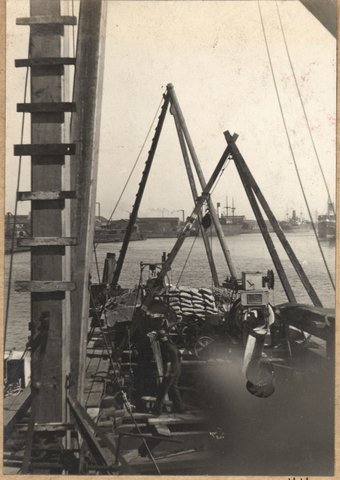 Spencer Street bridge - south pier, 1928