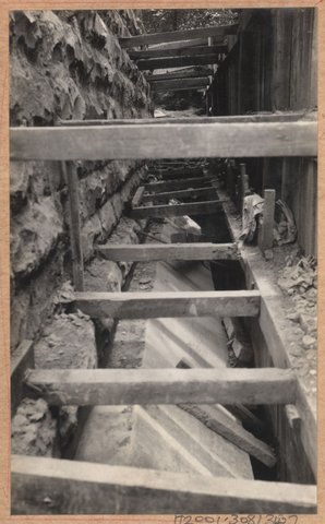 Reconditioning Hawthorn bridge - Hawthorn pier, 1930