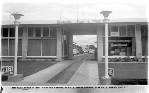 CARVILLA MOTEL de VILLE, ROYAL PARADE, PARKVILLE, MELBOURNE, VIC, 1920–54
