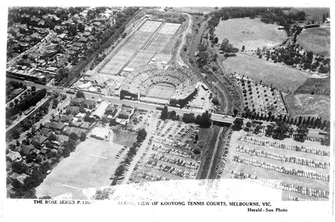 AERIAL VIEW OF KOOYONG TENNIS COURTS, MELBOURNE, VIC, 1920–54