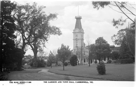 THE GARDENS AND TOWN HALL, CAMBERWELL, VIC, 1920–54