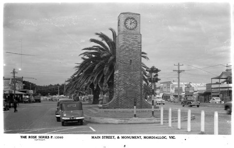 MAIN STREET & MONUMENT, MORDIALLOC, VIC, 1920–54