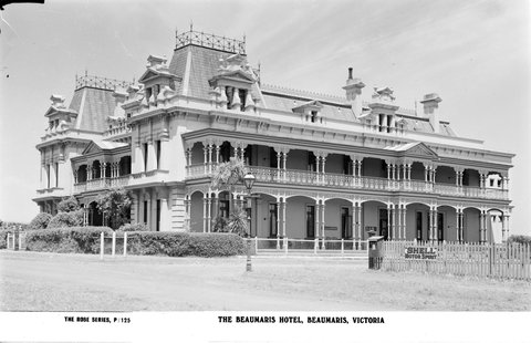 The Beaumaris Hotel, Beaumaris, Vic, 1920–54