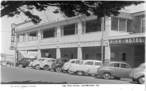 THE PIER HOTEL, FRANKSTON, VIC, 1920–54