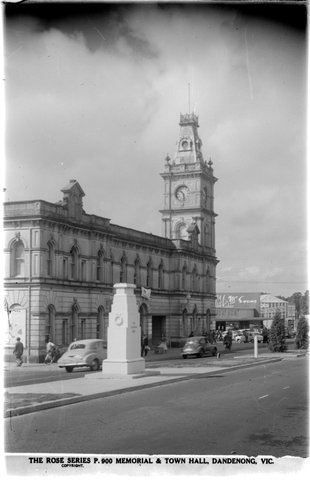 Memorial & Town Hall, Dandenong, Vic, 1920–54