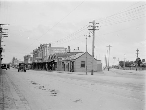 Commercial buildings, including J. F. Henderson Estate Agents and Moonee Ponds Hairdressers, Moonee Ponds, 1925–35
